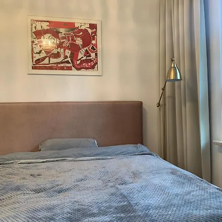 Elegant 2room Just 12 Min To The Apartamento *