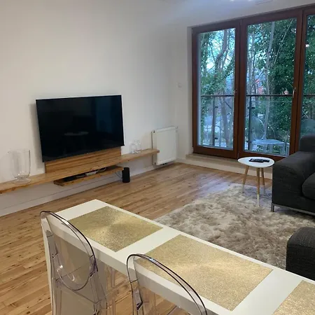 Elegant 2room Just 12 Min To The Apartamento *